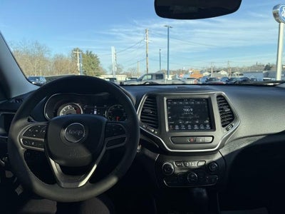 2022 Jeep Cherokee Latitude Lux