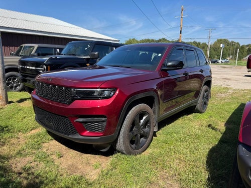 2025 Jeep Grand Cherokee Laredo