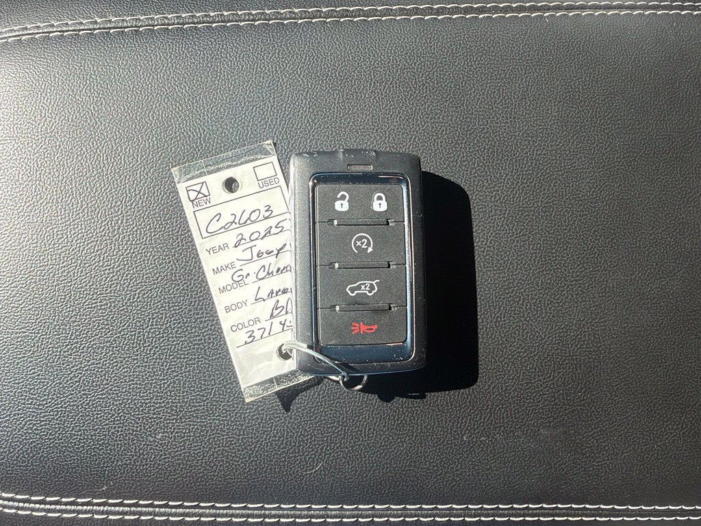 2025 Jeep Grand Cherokee Altitude - Photo 26