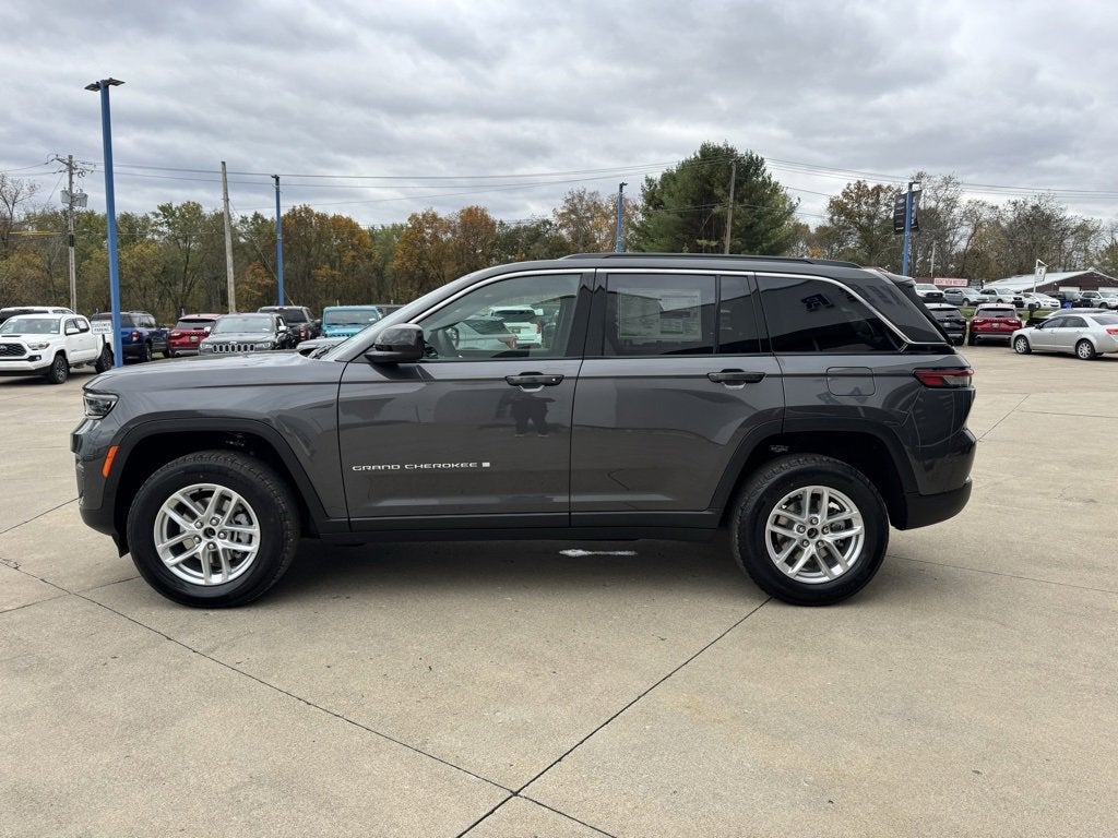 2025 Jeep Grand Cherokee Laredo X