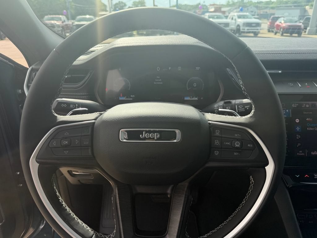 2026 Jeep Grand Cherokee Limited Reserve