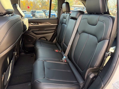 2027 Jeep Grand Cherokee Limited