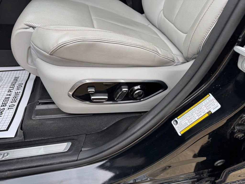 2023 Jeep Grand Cherokee Overland