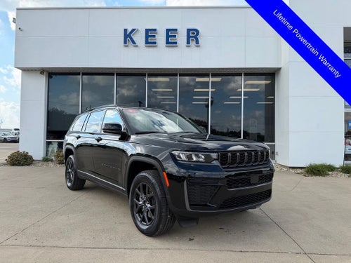 2027 Jeep Grand Cherokee Laredo Altitude