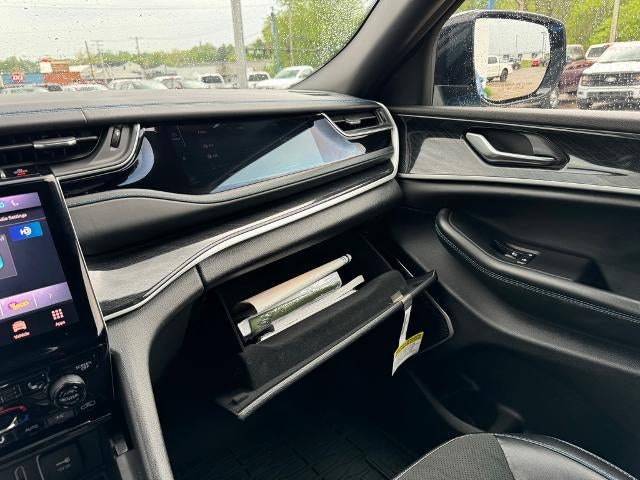 2022 Jeep Grand Cherokee 4xe Trailhawk