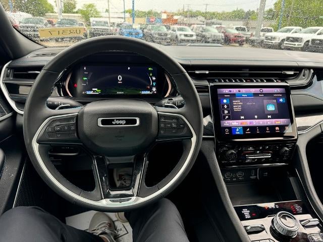 2022 Jeep Grand Cherokee 4xe Trailhawk