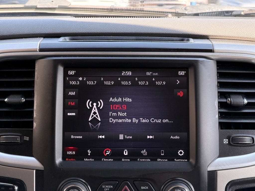 2018 RAM 1500 SLT
