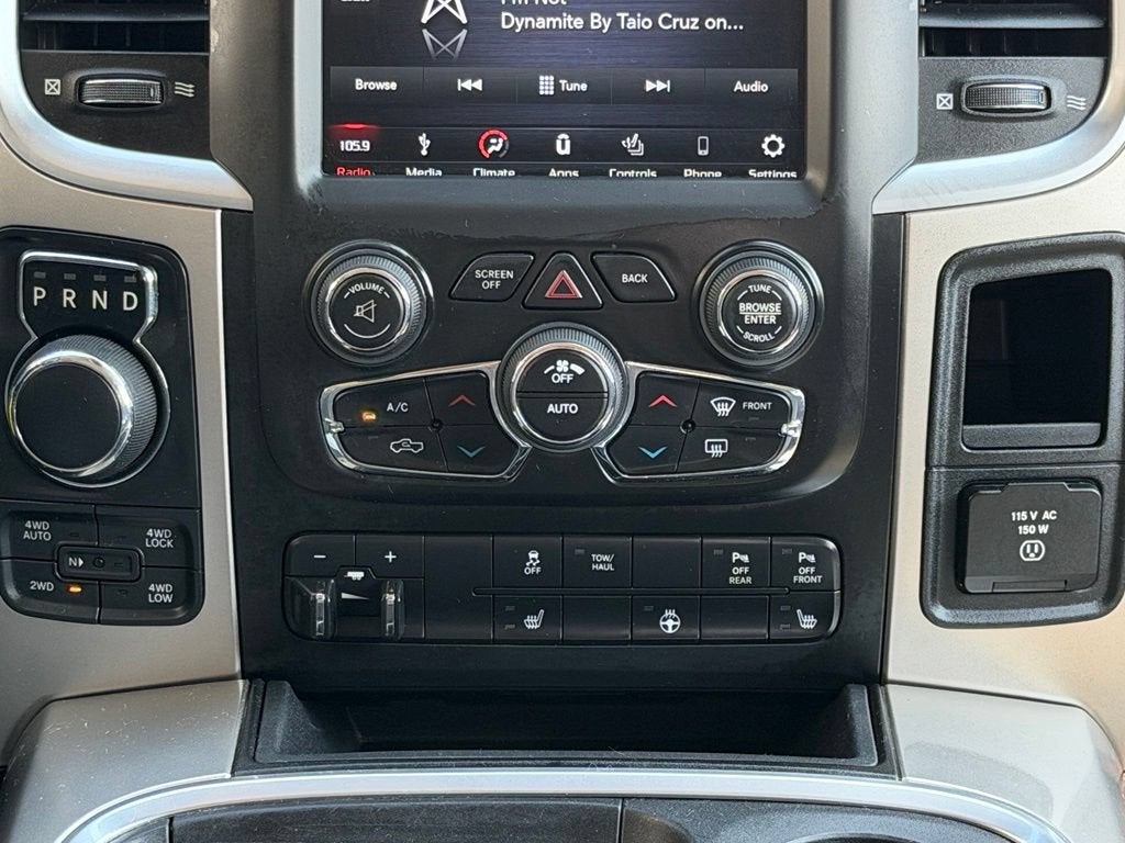 2018 RAM 1500 SLT