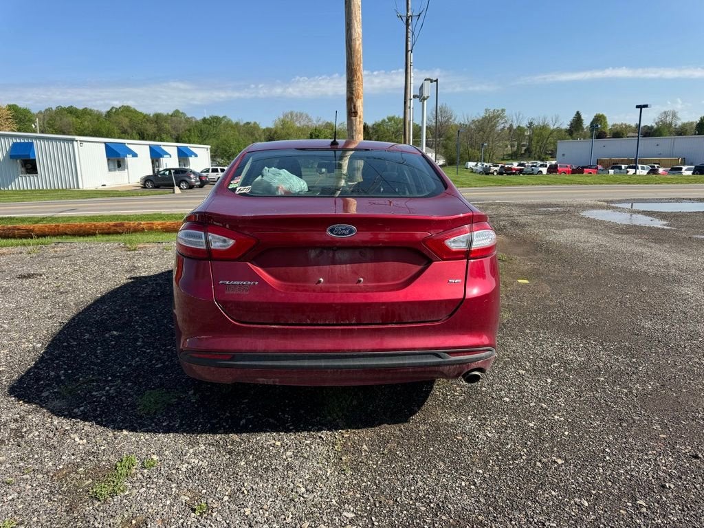 2016 Ford Fusion SE