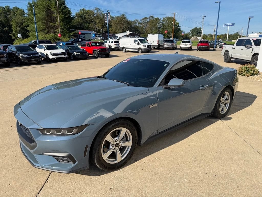 2024 Ford Mustang EcoBoost