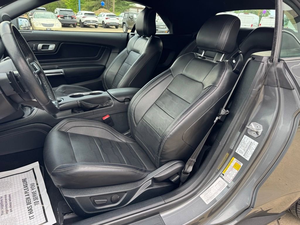 2022 Ford Mustang EcoBoost Premium