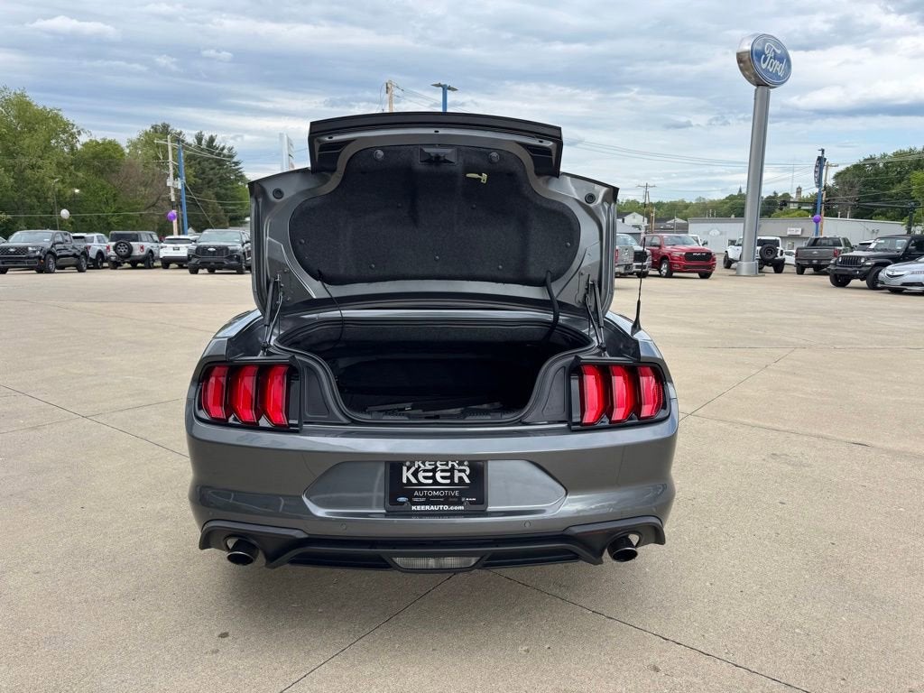 2022 Ford Mustang EcoBoost Premium