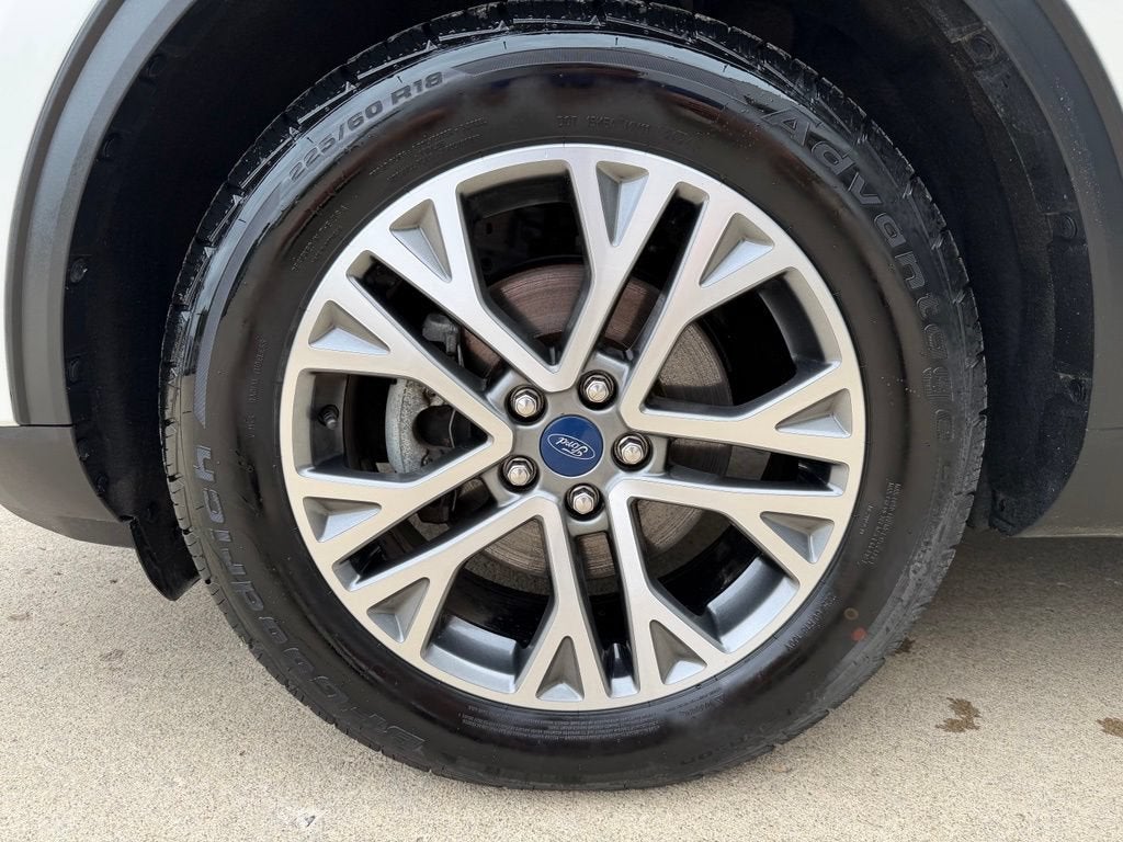 2021 Ford Escape SEL