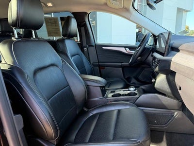 2023 Ford Escape Platinum