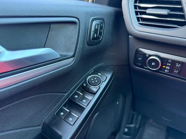 2023 Ford Escape Platinum