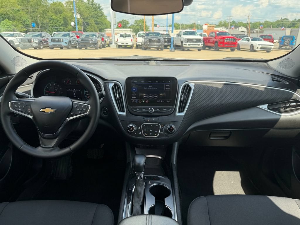 2024 Chevrolet Malibu LT w/1LT