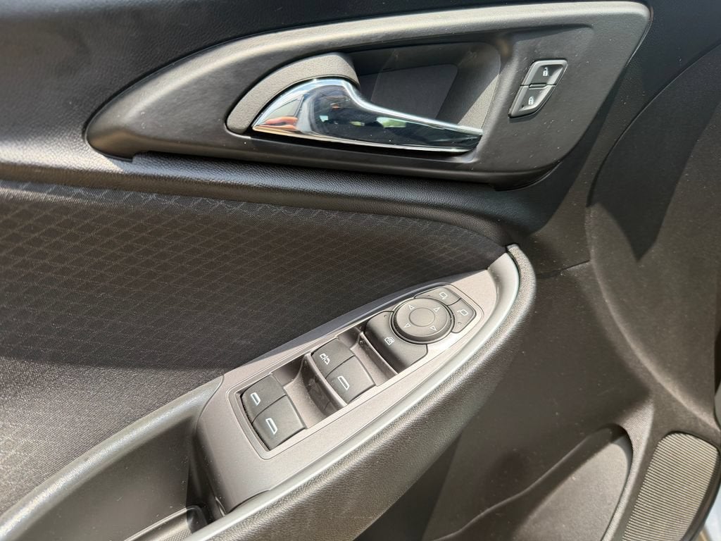2024 Chevrolet Malibu LT w/1LT