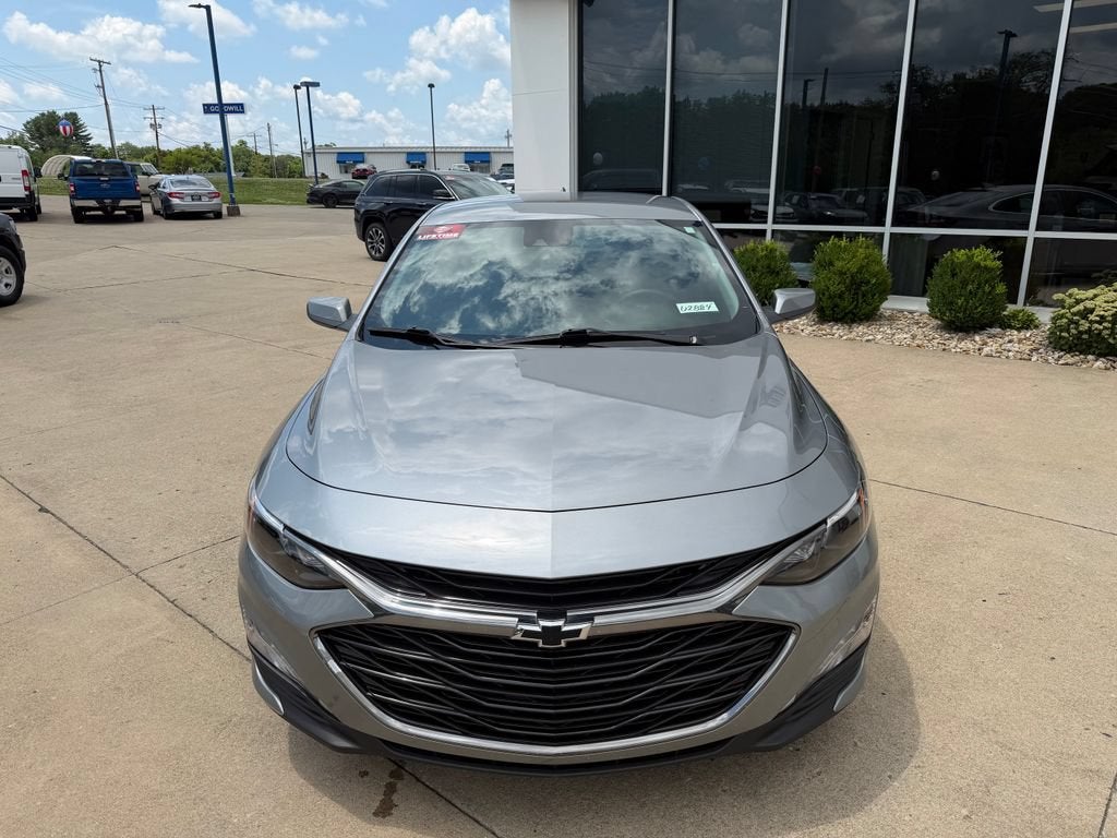 2024 Chevrolet Malibu LT w/1LT