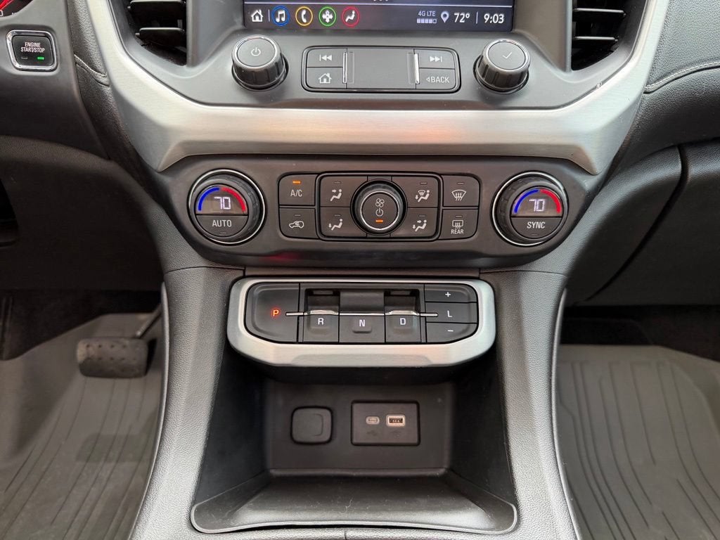 2021 GMC Acadia SLE