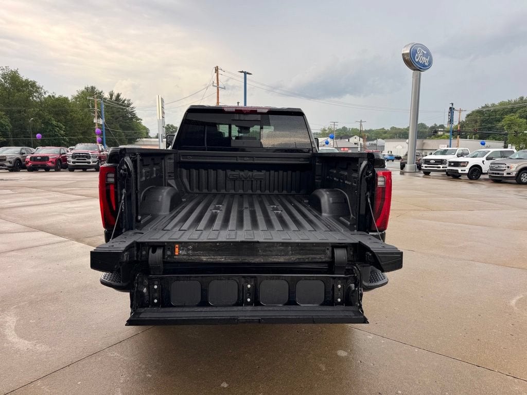 2025 GMC Sierra 2500HD Denali