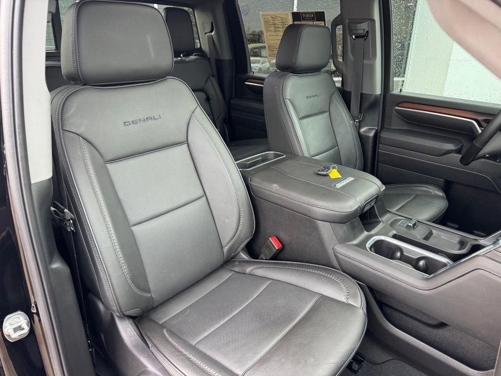 2025 GMC Sierra 2500HD Denali