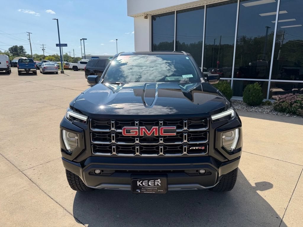 2024 GMC Canyon AT4