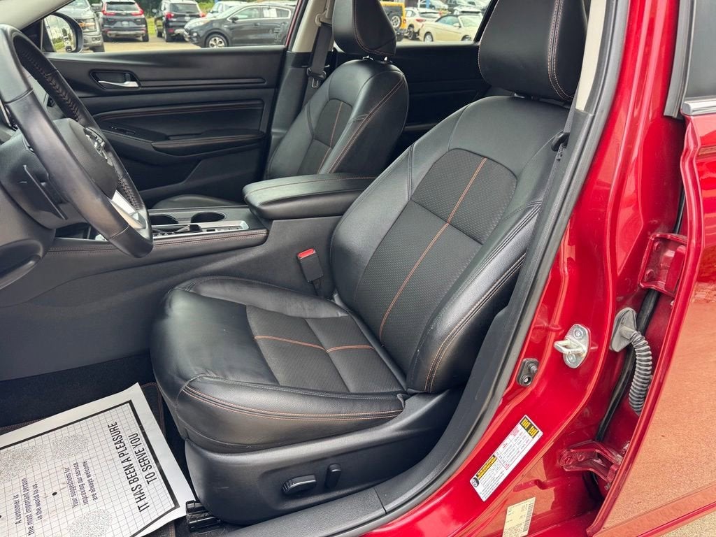 2021 Nissan Altima 2.5 SR