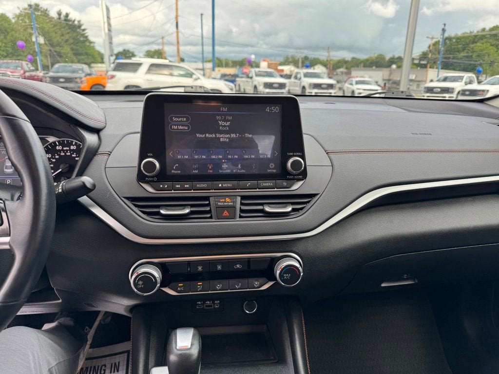 2021 Nissan Altima 2.5 SR