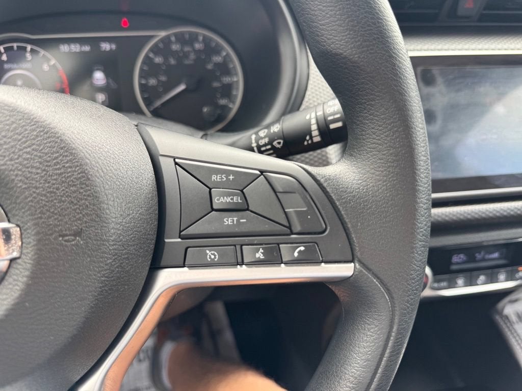2019 Nissan Kicks SV