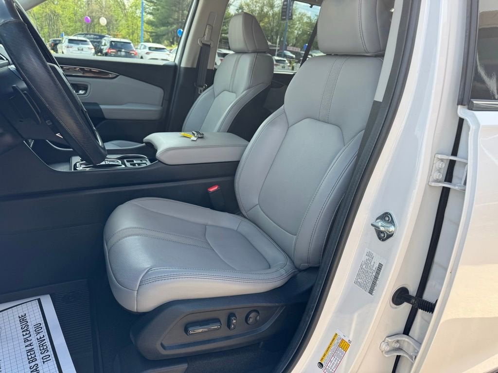 2025 Honda Pilot Touring