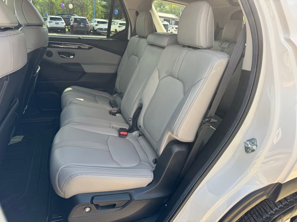 2025 Honda Pilot Touring