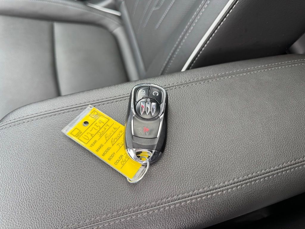 2024 Buick Encore GX Avenir