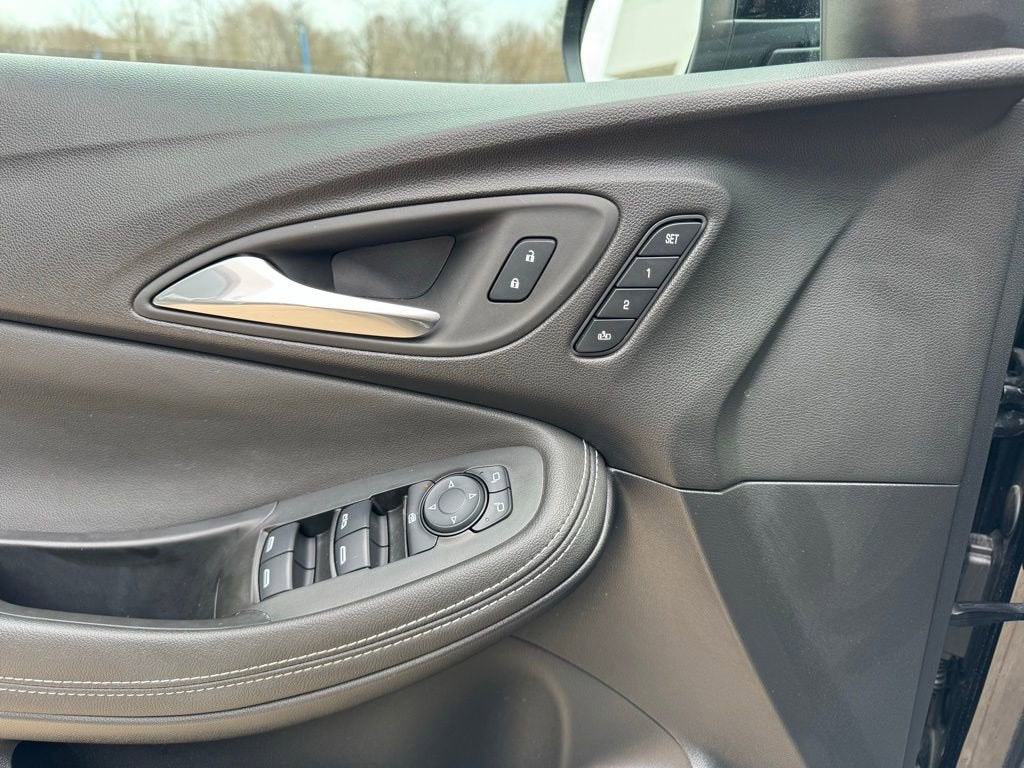 2024 Buick Encore GX Avenir