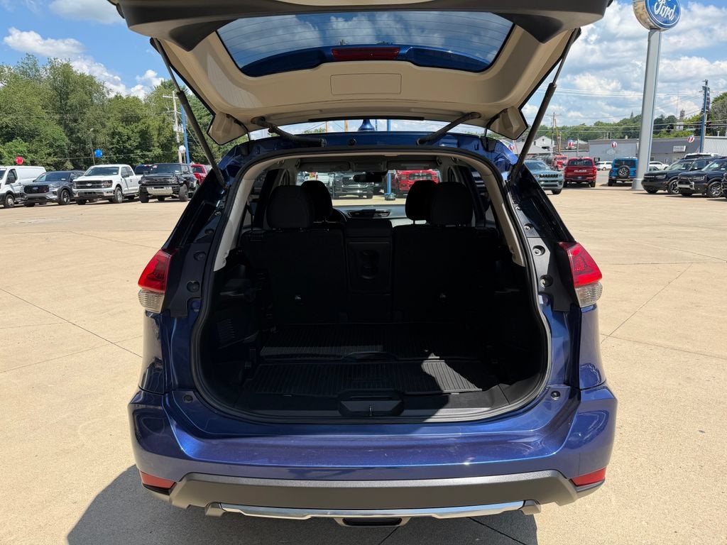 2019 Nissan Rogue S